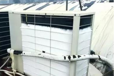 空氣能熱水器熱泵結(jié)霜是什么原因？